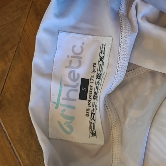 Arthletic tights size small - Picture 3 of 5